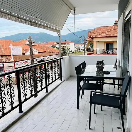 Atlantis Aparthotel Nea Vrasna