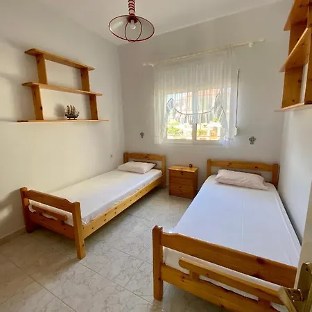 Atlantis Aparthotel Nea Vrasna